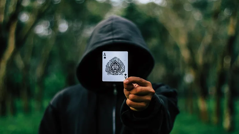 VZ99 cá độ review: Hướng Dẫn Cách Chơi Xóc Đĩa - Casino Trực Tuyến Uy Tín | ace,  cards,  hooded,  hood,  man,  adult,  blur,  dark,  outdoors,  game,  poker,  win,  faceless,  anonymous,  magician,  magic,  magic trick,  game,  game,  poker,  poker,  win,  anonymous,  anonymous,  magician,  magician,  magic,  magic,  magic,  magic,  magic